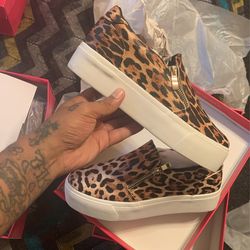 Womens Leather Leopard Zipper Stacked Sole Sneaker BRANDNEW Size 8.5
