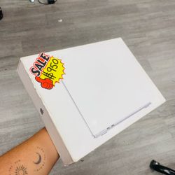 MacBook Air 13inch M3 chips 256GB 8GBram