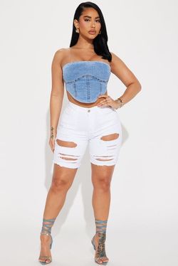 Shorts White SIZE 9/10 New  Women