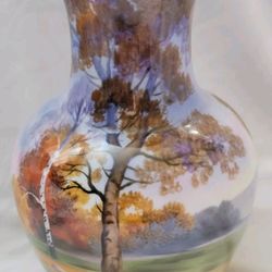 Noritake Nature Vase Golden Trim Hand Painted 8.5" Tall 3 3/4" Across Top