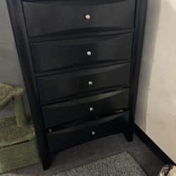 Night Stands And Chest Of Drawers
