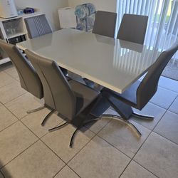 Glass Dinning Table
