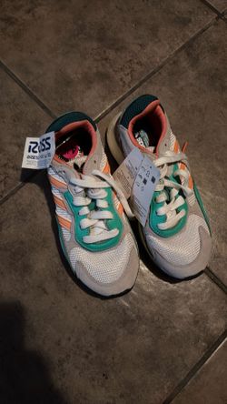 Kids shoes