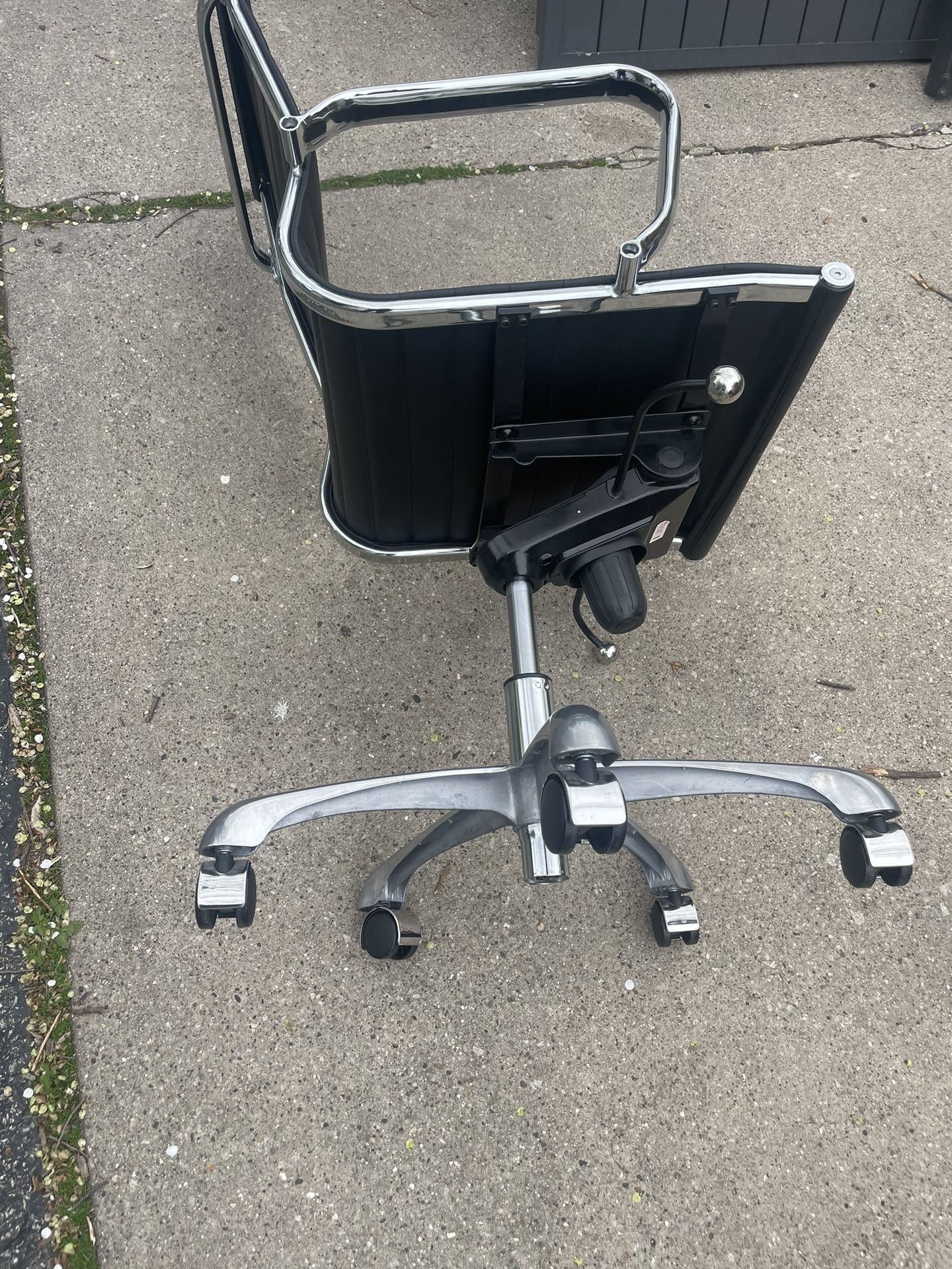 Chrome and Leather Swivel Desk Chair, adjustable, high back, like new, $45