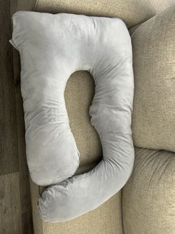 Pregnancy Pillow