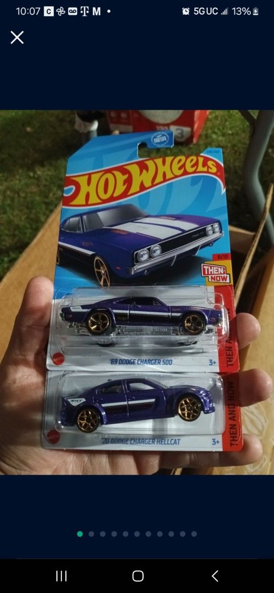 1969 & 2020 Dodge Charger (2) 1:64 Scale Hot Wheels π₯ π ** Buy $20+ Get a Free Random Hot Wheels Sealed