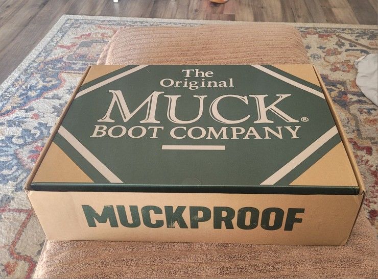 Size 15 Brand New Muck Boots