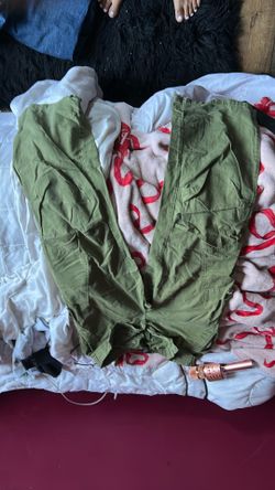 Forever 21 cargo pants Forever 21 cargo pants