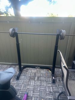 Squat rack