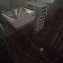 Lots Of Grow Equipment 