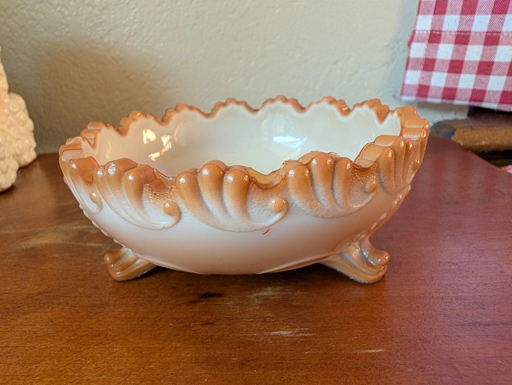 Greentown Glass Leaf Bracket Pattern Sauce Dish Chocolate Brown