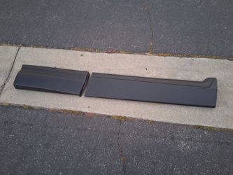 Honda CR-V passenger side door trim