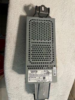 Lexus is250 factory amplifier