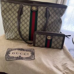 Authentic Gucci Tote Bag & Wallet Set - GG Monogram w/ Dust Bag