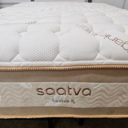 LIKE NEW! Saatva Rx Queen Mattress - Delivery Available