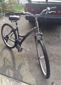 Diamondback Wildwood Mountain Bike for Sale in Everett WA