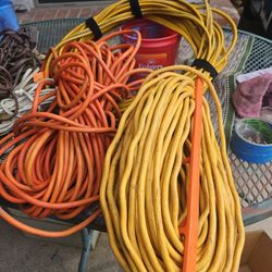 Extension Cords About 300 Ft Or More, All Excellent Condition,  E MESA 