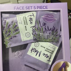 Pack of 5 woman's face masks 10% first day posted