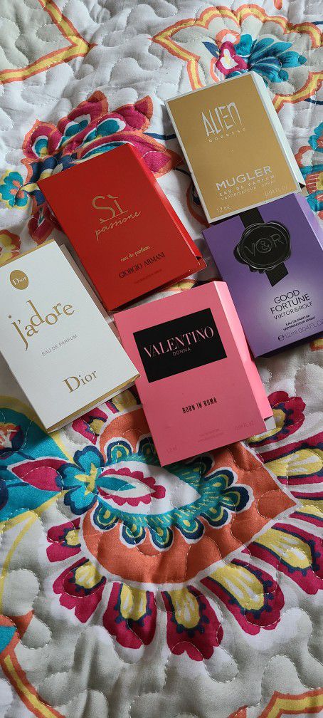 High end perfume samples