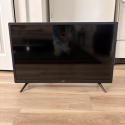 32” Roku smart TV