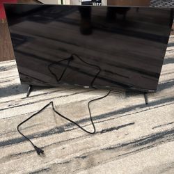 32” Flatscreen TV 