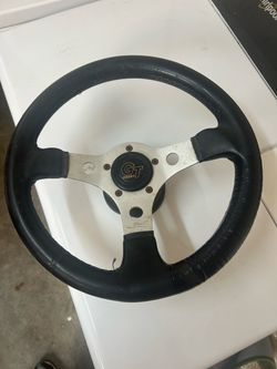 Gt steering wheel