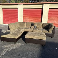 Comfy Nice Sectional With Ottoman🔥🔥