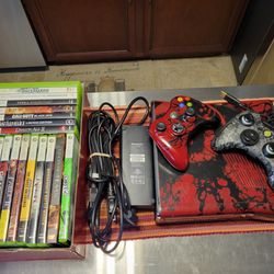 Used Xbox 360 GEARS OF WAR & 29 Games And 2 Controllers 