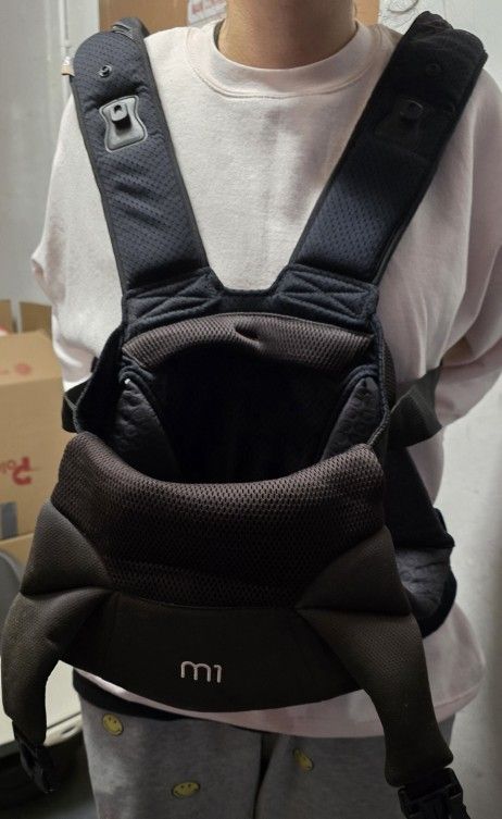 m1 baby carrier + baby scale