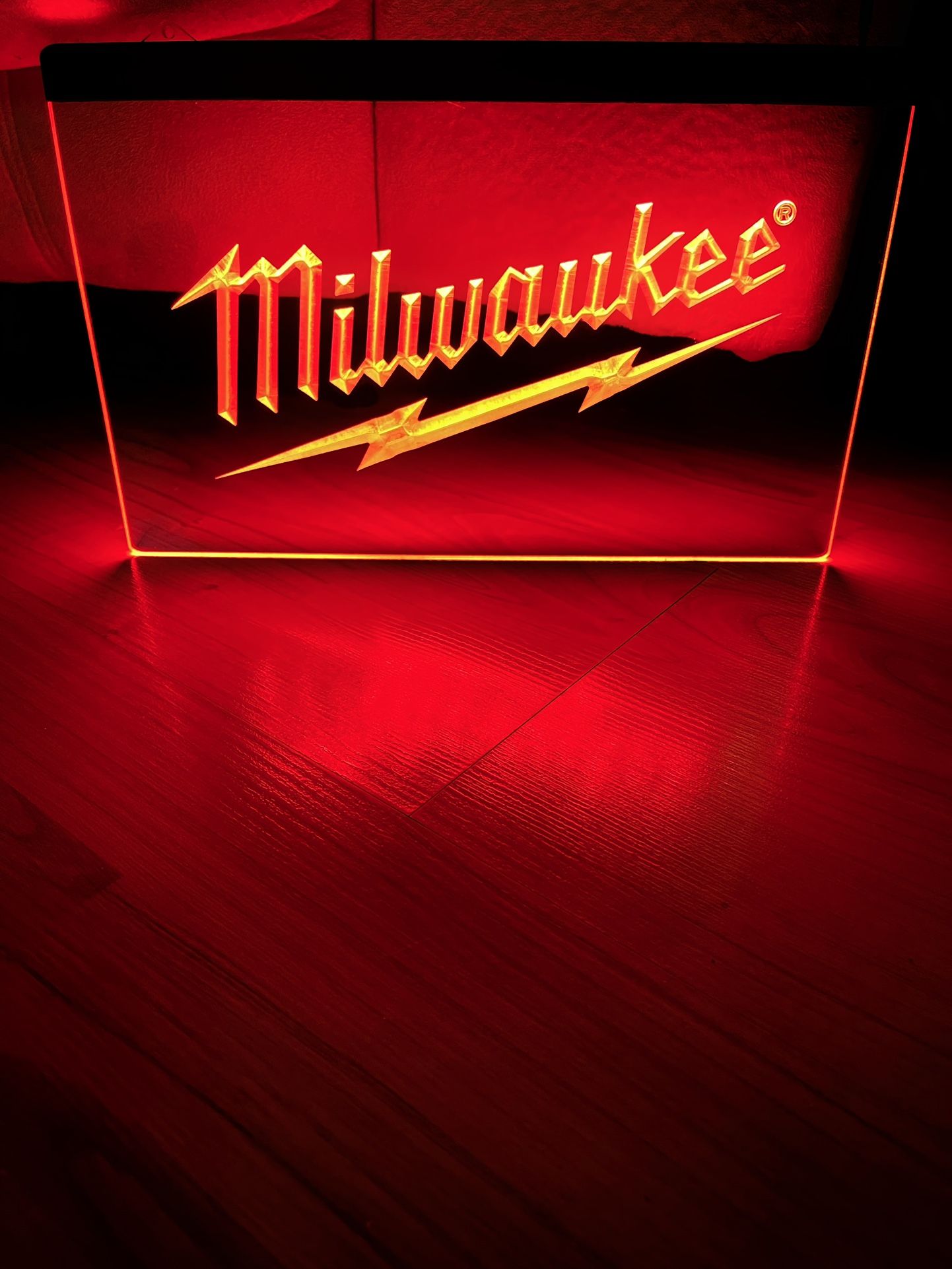MILWAUKEE LED NEON LIGHT SIGN 8x12