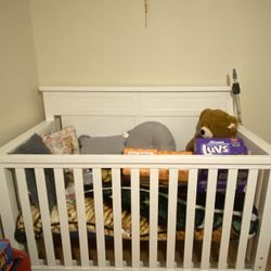 Toddlers Crib