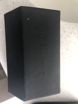 Kendell + Kyle sunglasses box