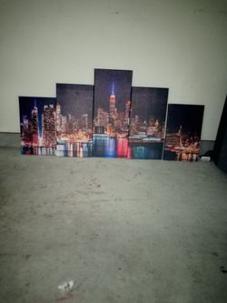 City Wall Decoration