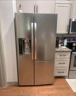 LG Refrigerator