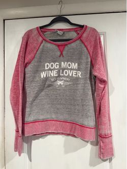Women’s sweatshirt