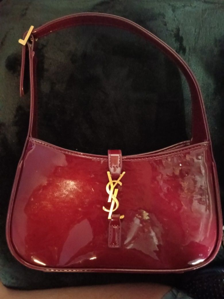 Yves Saint Laurent