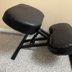 Black Ergonomic Kneeling Chair EUC 