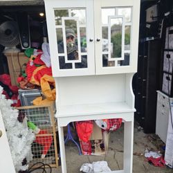 Price Is Firm.. Beautiful Over The Toilet Shelfing Unit With Medicine Cabinet