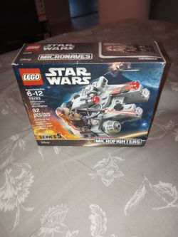 Star Wars Series 5 Microfighters 92 Puzzle Pieces Millennium Falcon With Chewbacca