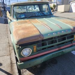 1968 Dodge  D200