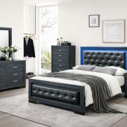 Brand New Queen Size Bedroom Set $899.financing Available No Credit Needed 