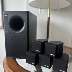Bose Acoustimass 5.1 Cube Surround Sound Speaker System With Subwoofer Gift
