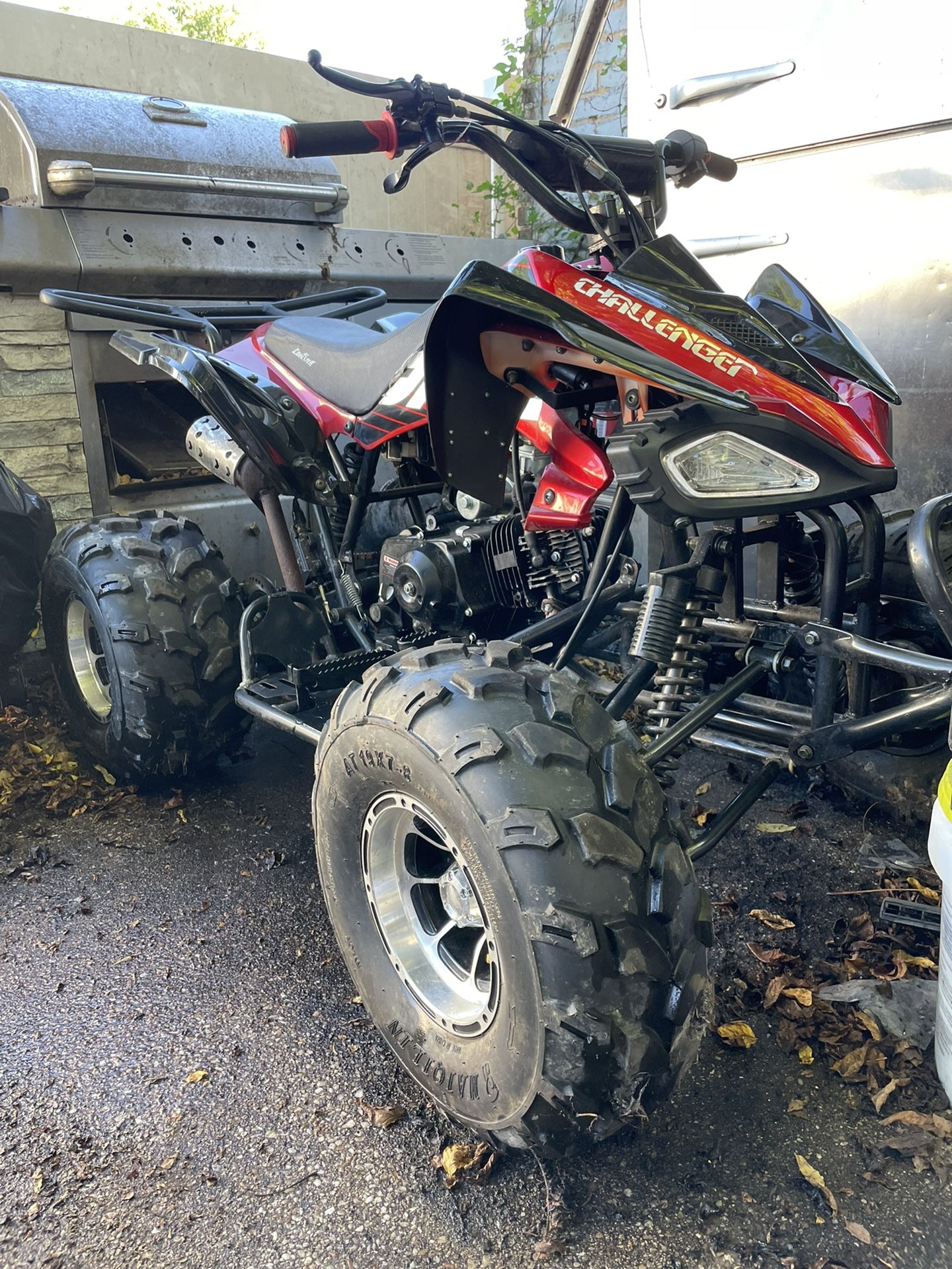 ATV-3125C (series) (1100cc 125cc) Also A Helmet