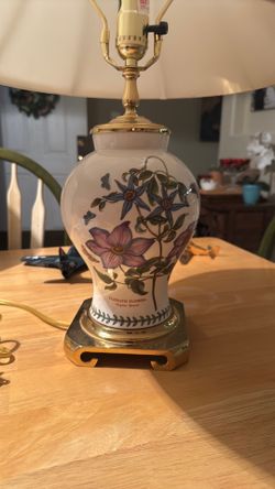 Port Meirion lamp
