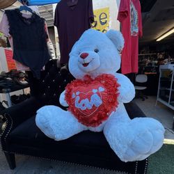 Grande Peluche $35