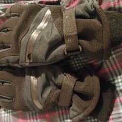 Snow Gloves
