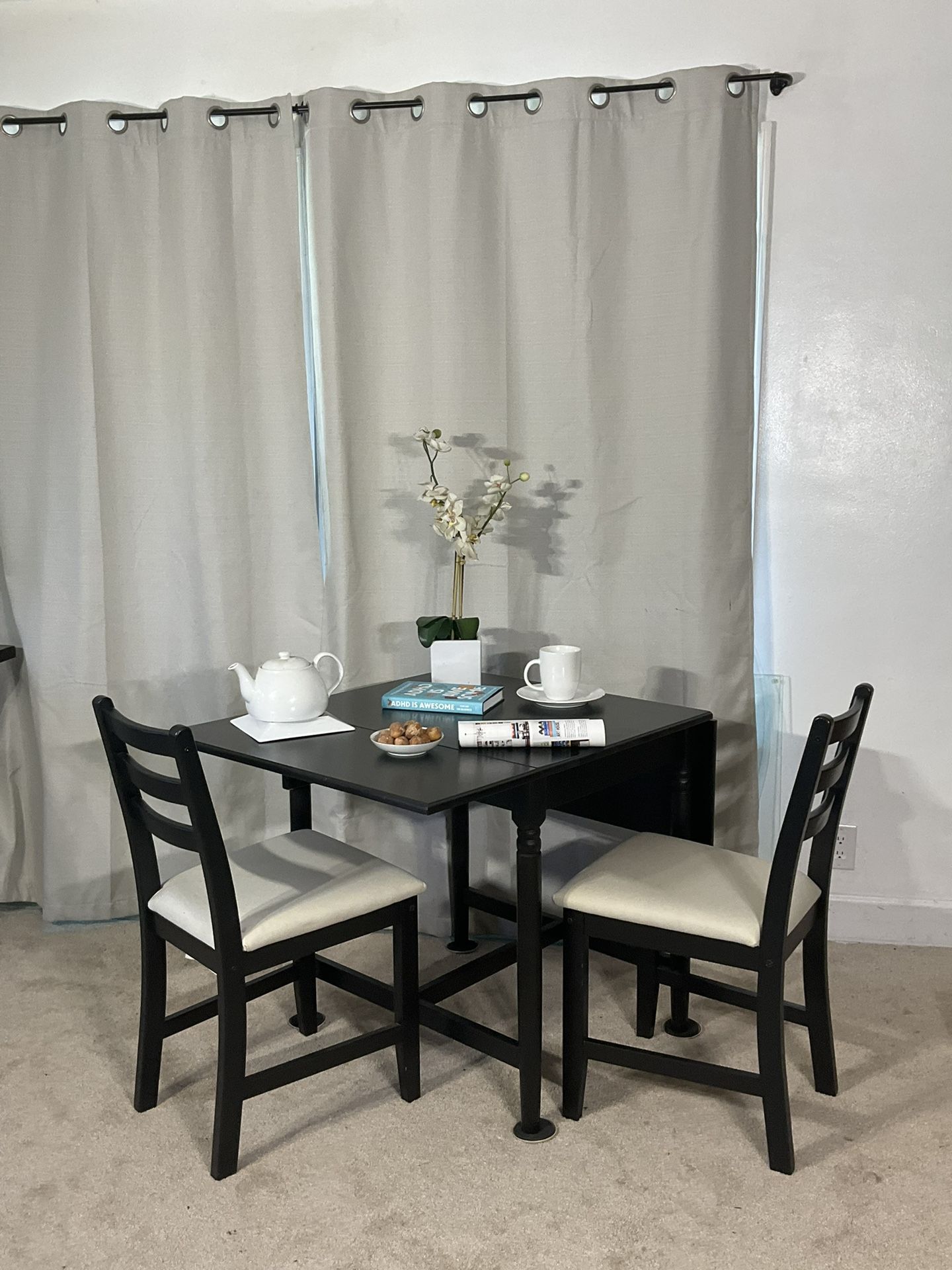 Double Drop Leaf Dining Table & 2 Chairs PERFECT FOR STUDIO OR LOFT!