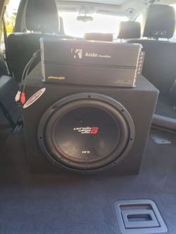 Cerwin vega subwoofer& Cole amp