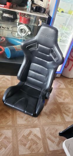 Braum bucket seats