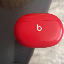 Beats Studio Buds 